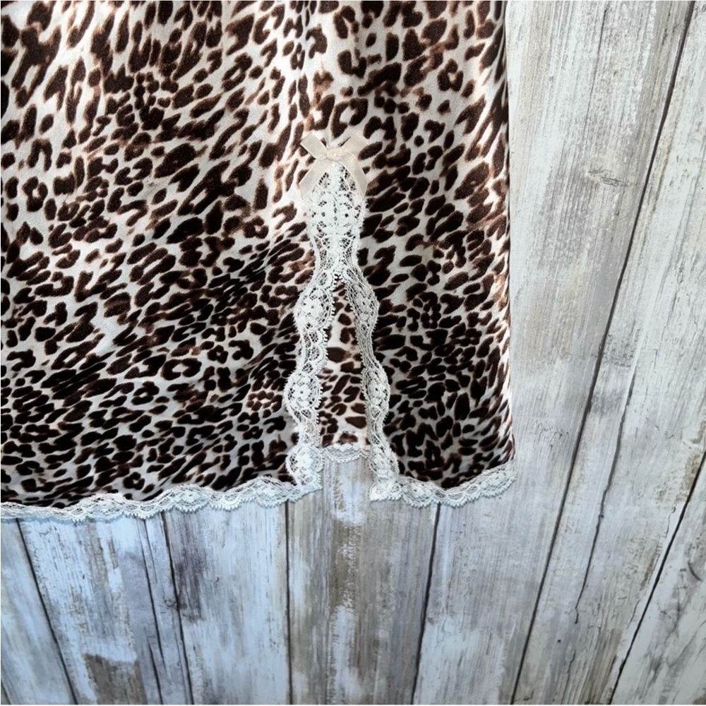 Victoria’s Secret Satin Leopard Night Slip - Picture 3 of 6